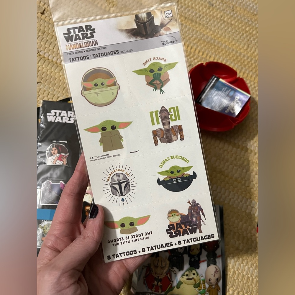 Star Wars Toy and Fun Bundle - Perfect Gift for Star Wars fans - Picture 5 of 6
